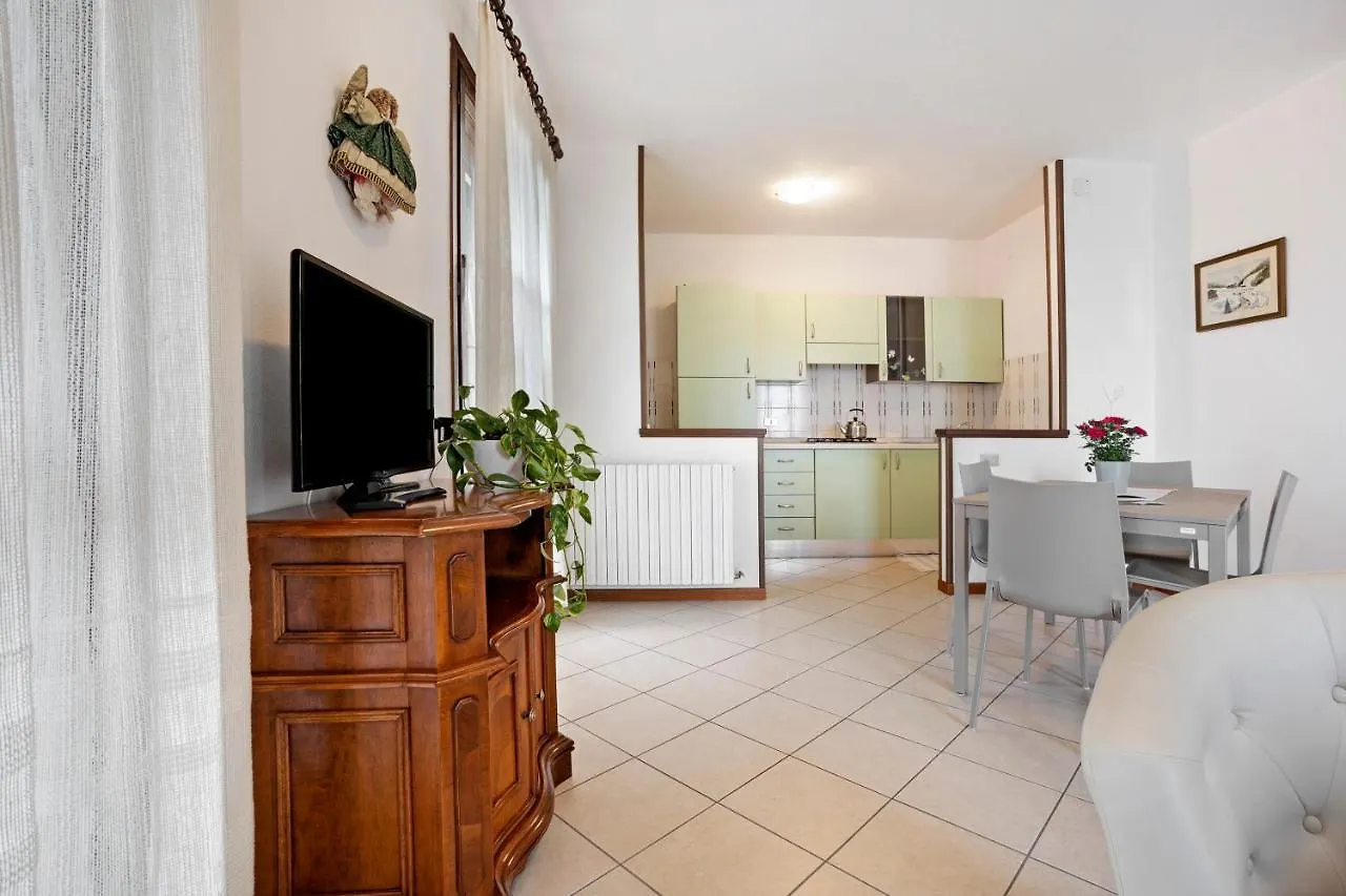 Stella Del Garda 1 Con Balcone Apartment Tignale