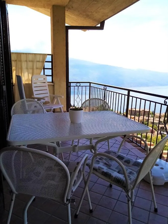Stella Del Garda 1 Con Balcone Apartment Tignale
