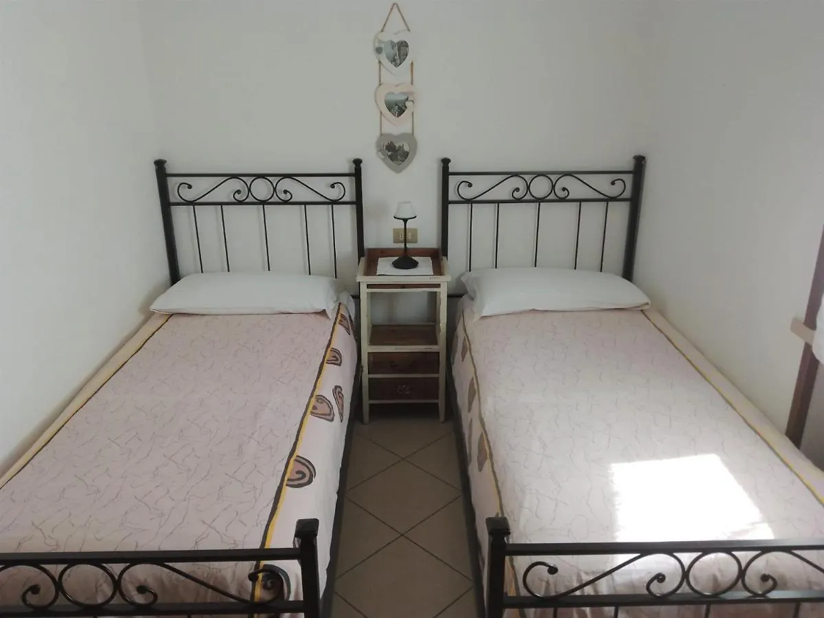 Stella Del Garda 1 Con Balcone ile iletişim